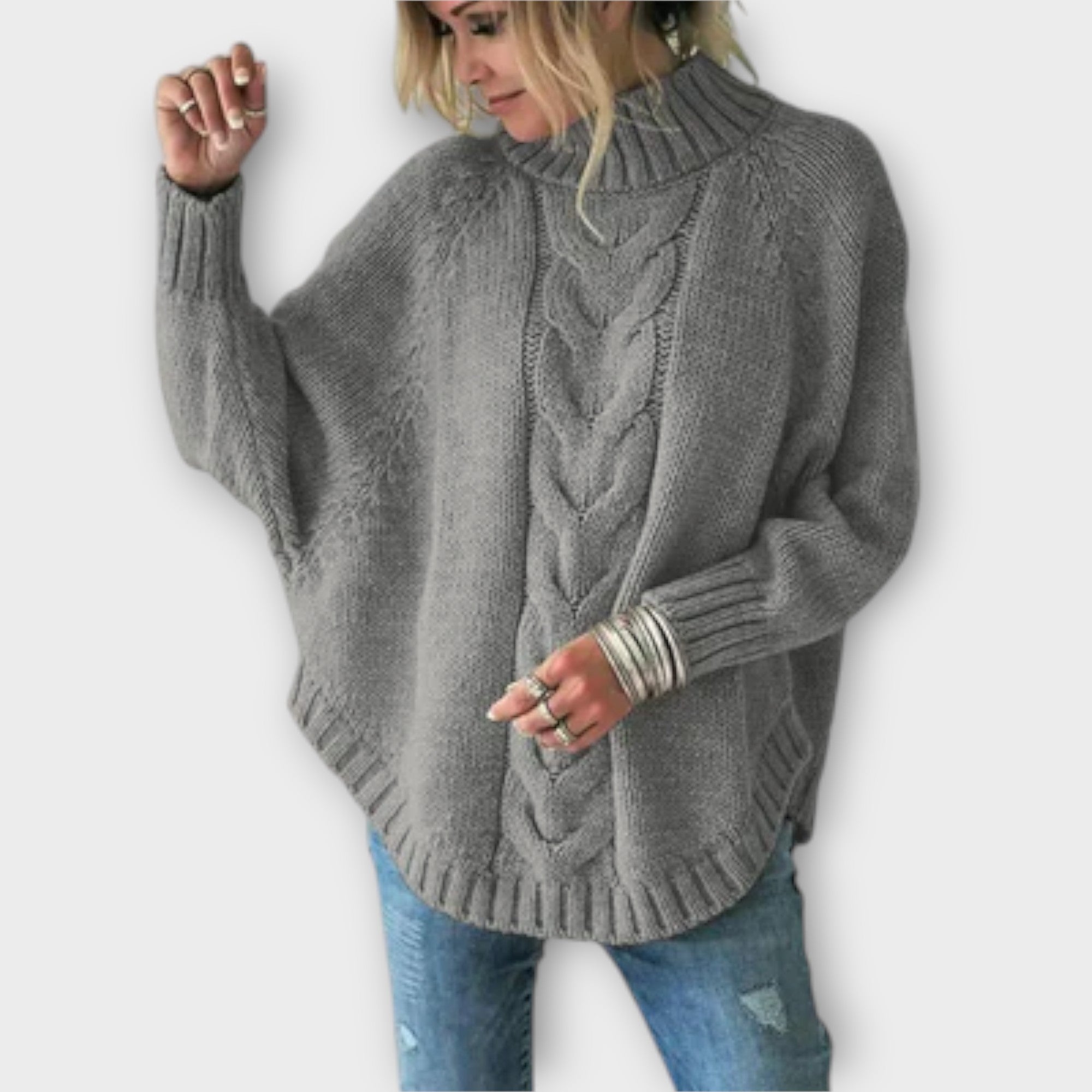 Grace™ - Knitted Sweater with Cable Knit Pattern