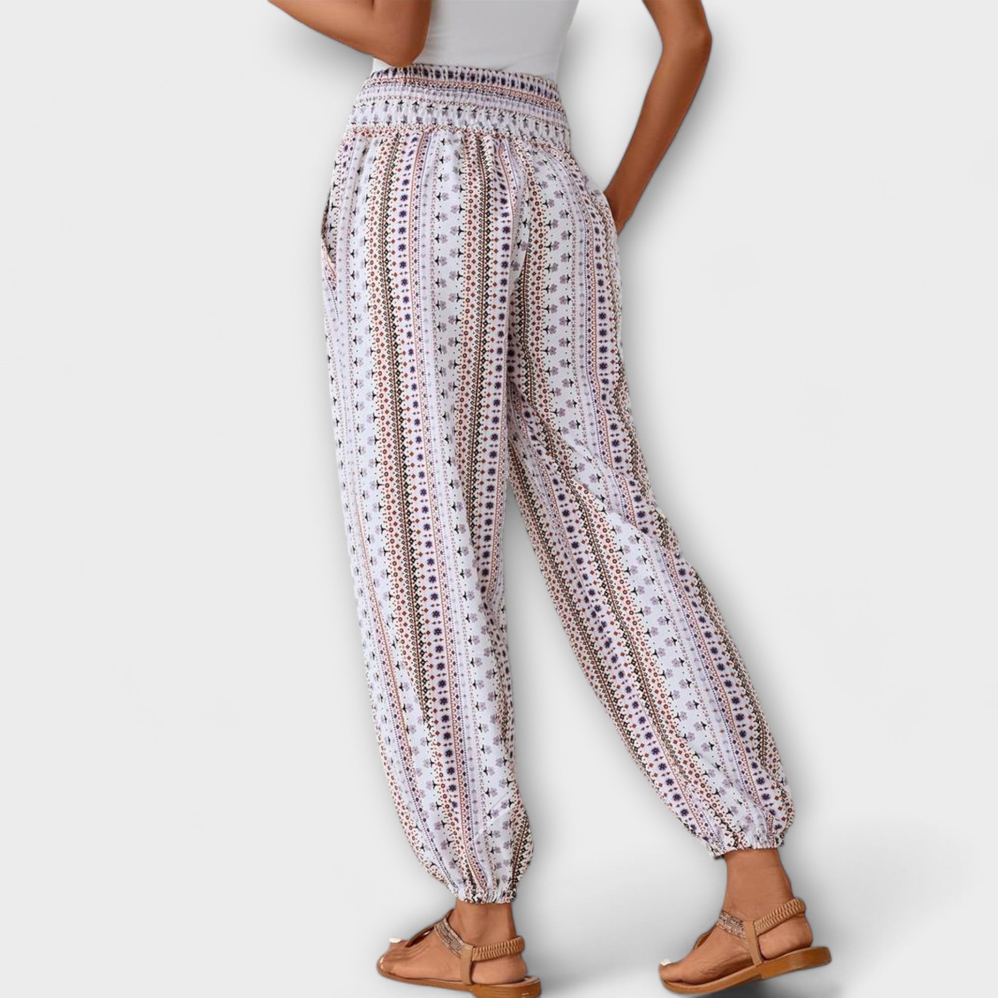 Grace™ - Tights with Ethnic Graphic