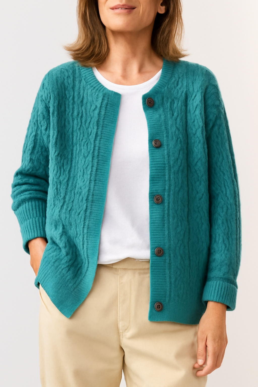 Grace™ - Elegant cable cardigan