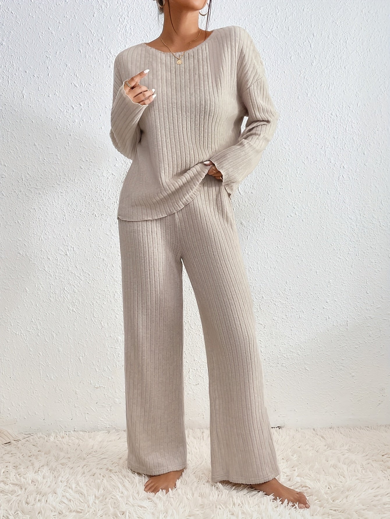 Grace™ | Elegant Set for Women with Ribbed Sweater and Straight Pants