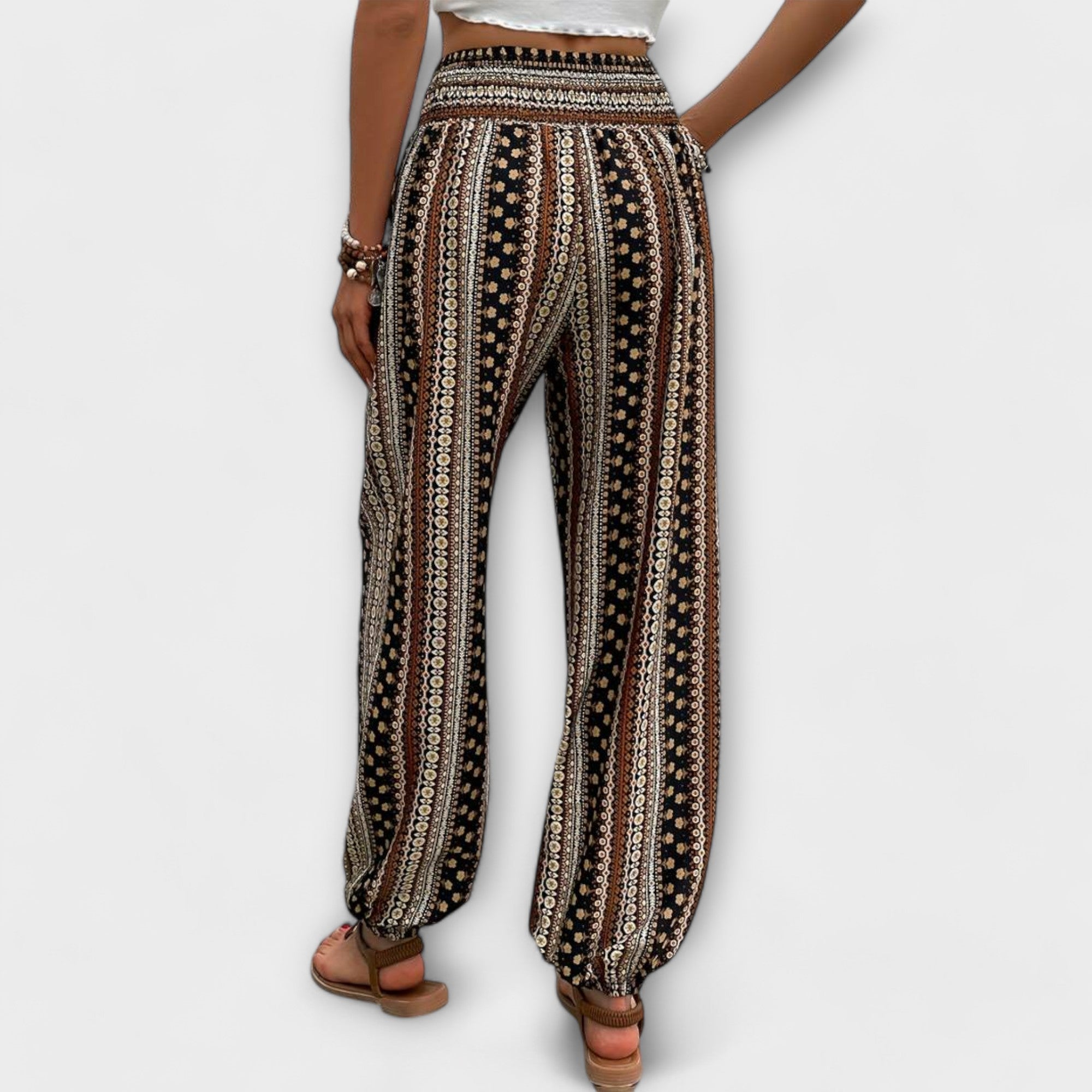 Grace™ - Tights with Ethnic Graphic