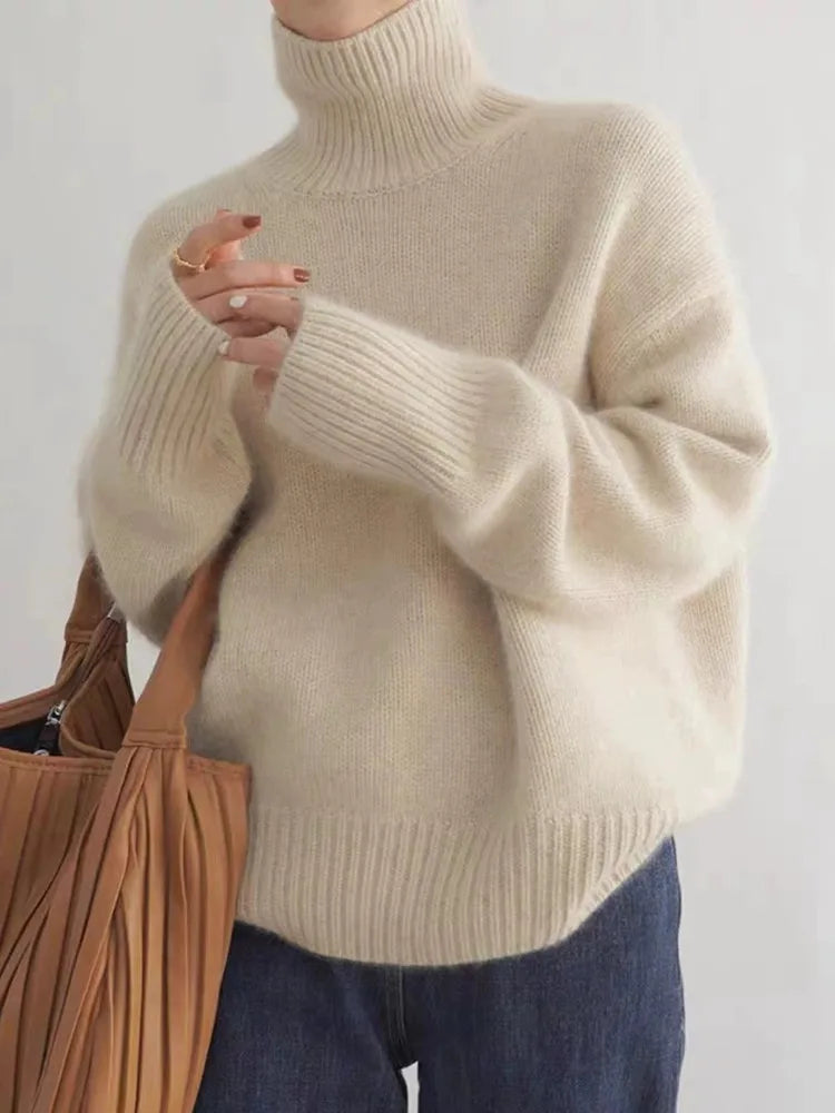 Grace™ - Sweater with high collar