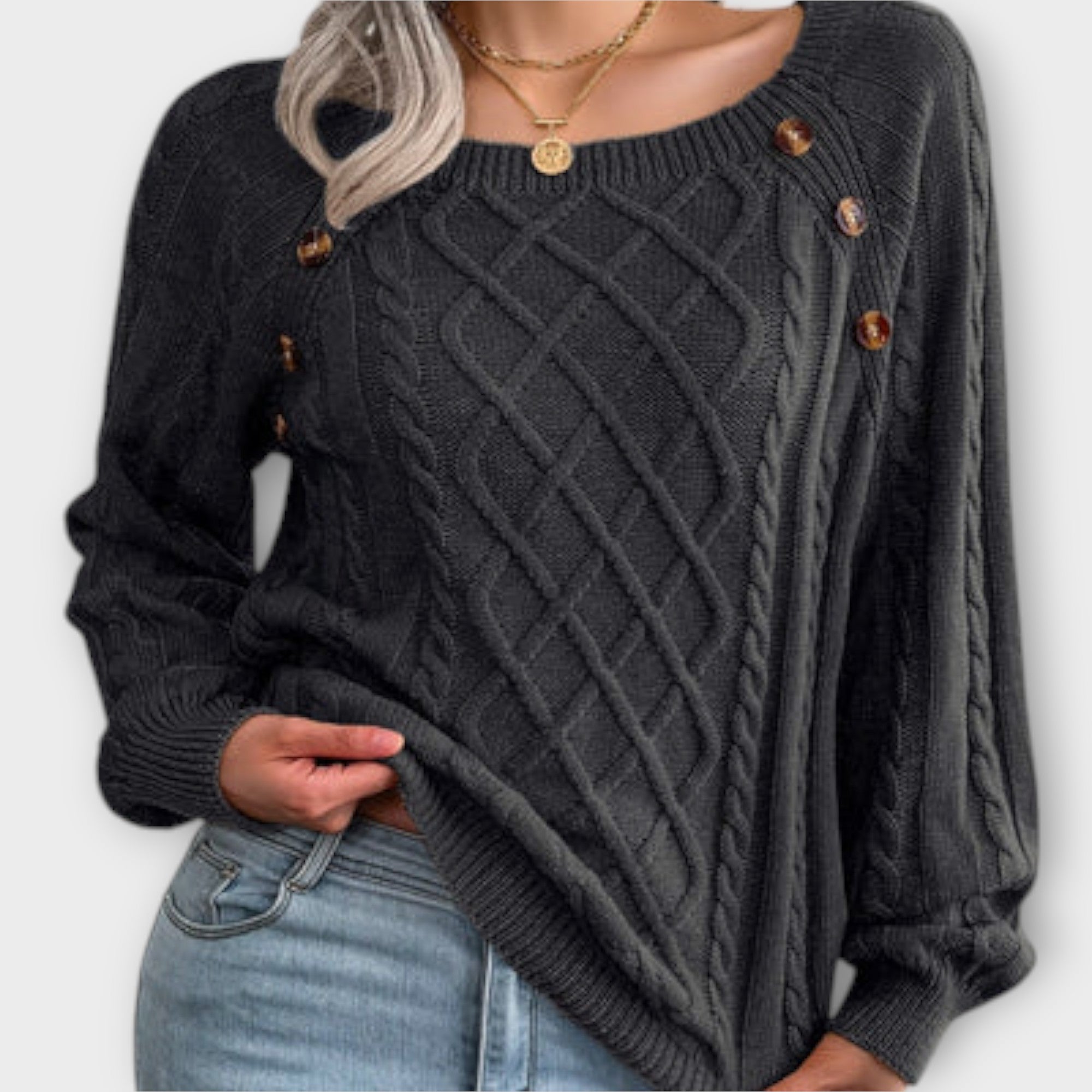 Grace™ - Knitted Sweater with Buttons