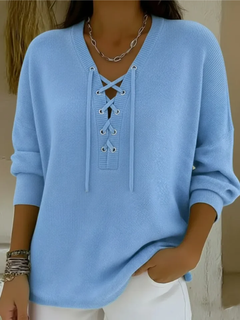 Grace™ - Sweater with Lace Closure